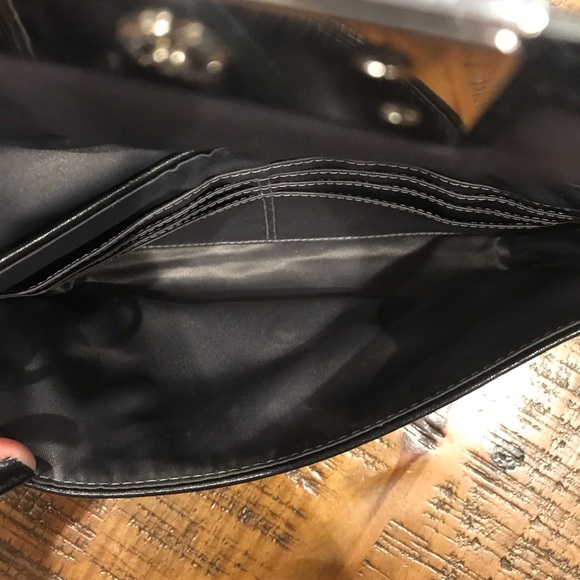 Coach clutch - Picture 4 of 8